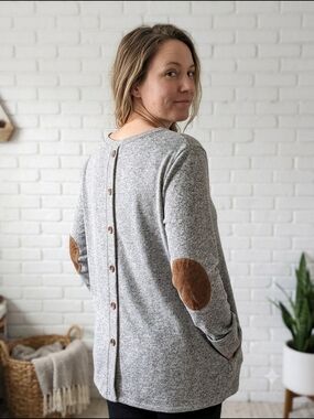 42 Pops Women's Gray Button-Back Pullover Brown Elbow Patches Dark Academia